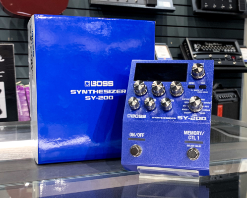 BOSS SY-200 Guitar Synthesizer | Long & McQuade BOSS SY-200 Guitar Synthesizer | Long & McQuade